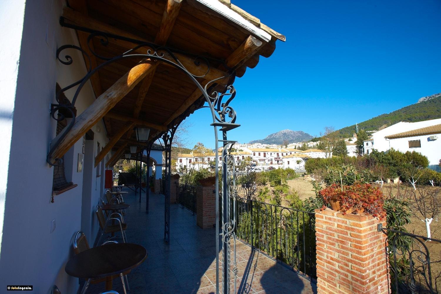 Hotel Enrique Calvillo El Bosque Exterior photo