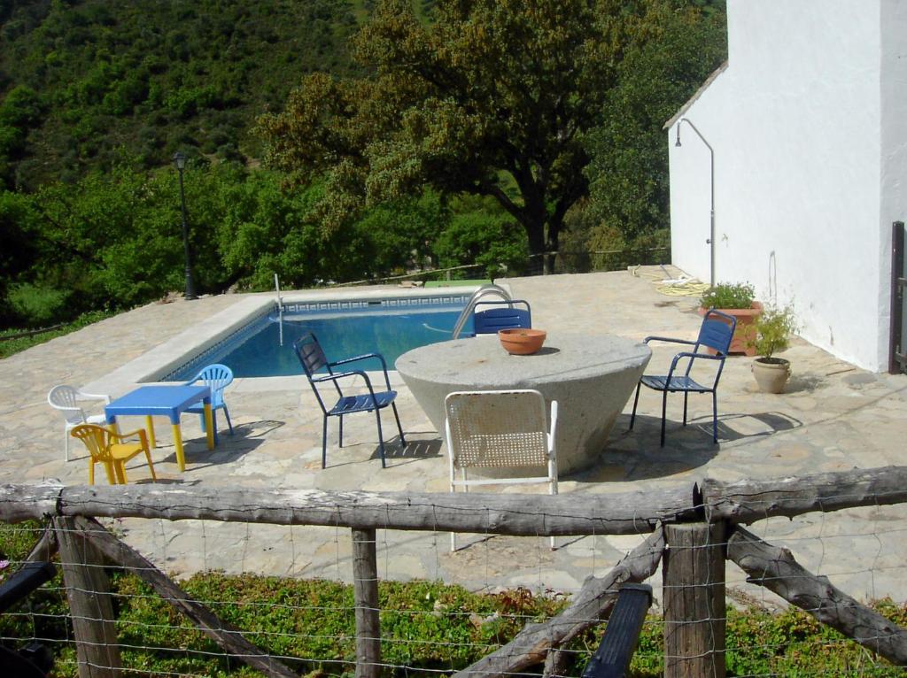 Hotel Enrique Calvillo El Bosque Exterior photo